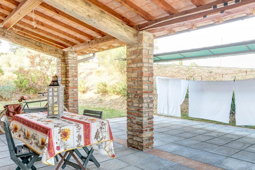 Agriturismo Il Poggiarello Foiano Della Chiana Eksteriør bilde