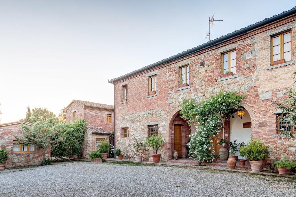 Agriturismo Il Poggiarello Foiano Della Chiana Eksteriør bilde