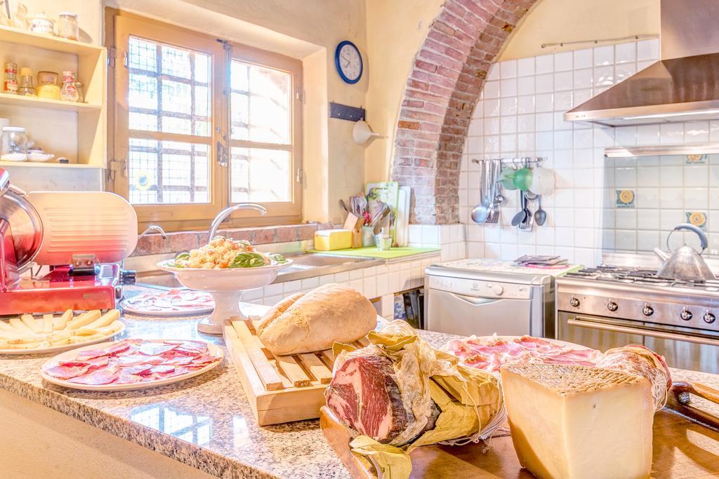 Agriturismo Il Poggiarello Foiano Della Chiana Eksteriør bilde