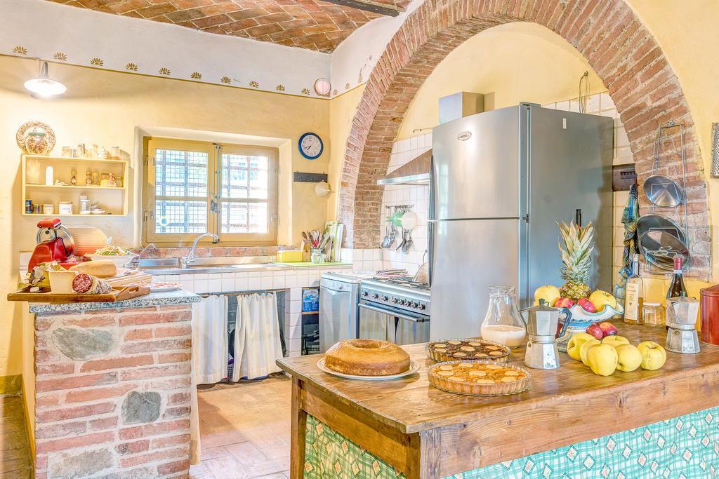 Agriturismo Il Poggiarello Foiano Della Chiana Eksteriør bilde