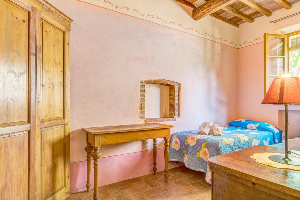 Agriturismo Il Poggiarello Foiano Della Chiana Eksteriør bilde
